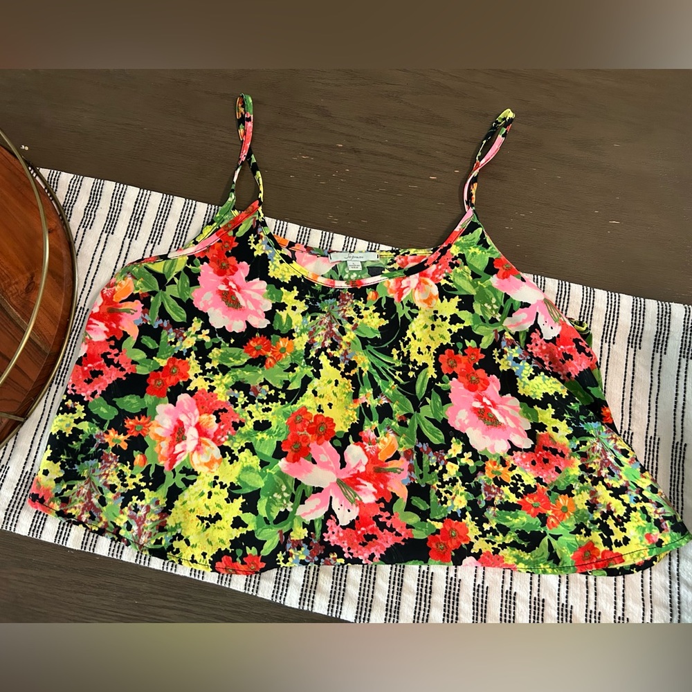Floral crop top size L